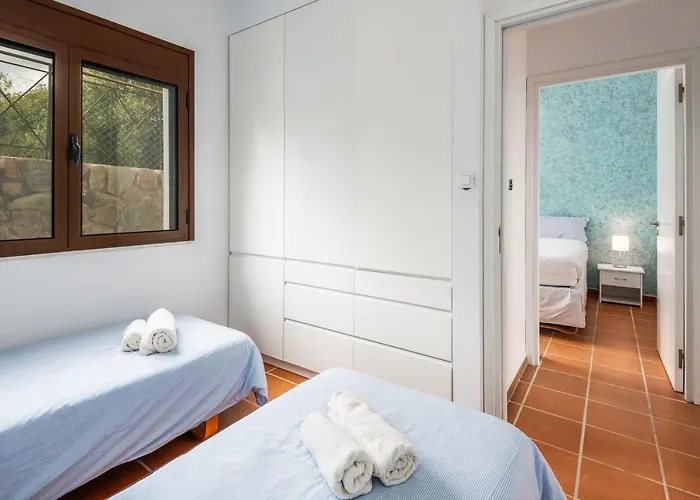 Southern Dreams Apart Otel Gennadi